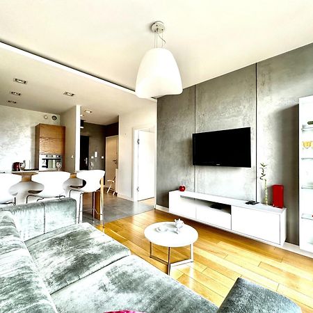 Podwale 2 Apartment - Self Check-In 20H ~Parking & Lift Wroclaw Ngoại thất bức ảnh